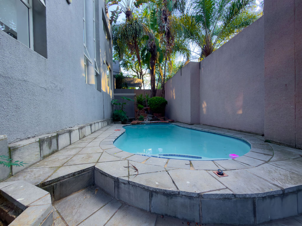 Pool 3